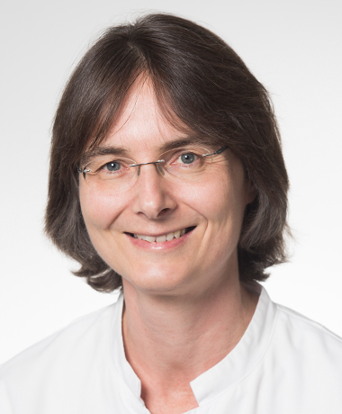 Leitende Oberärztin Dr. Tanja Dütting